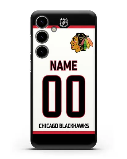 Чехол ХК Чикаго Блэкхокс с фамилией и номером белая форма силиконовый для Samsung Galaxy S24 Plus
