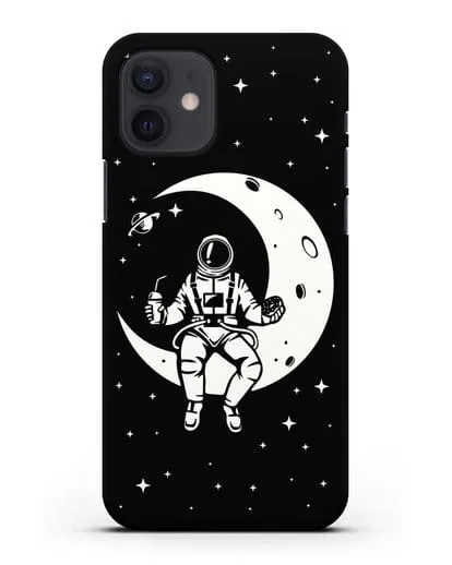 Чехол Космонавт на луне силиконовый для iPhone 12