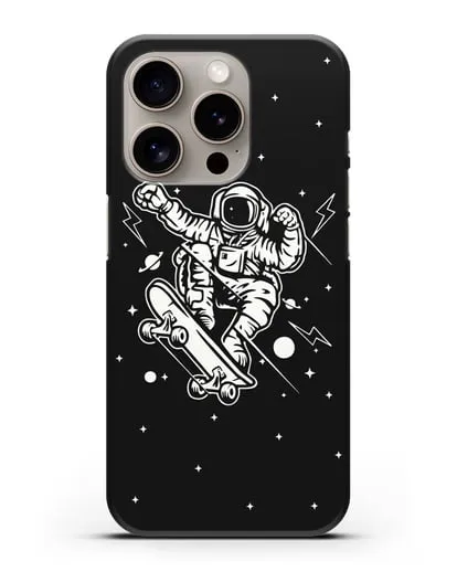 Чехол Космонавт на скейте силиконовый для iPhone 15 Pro