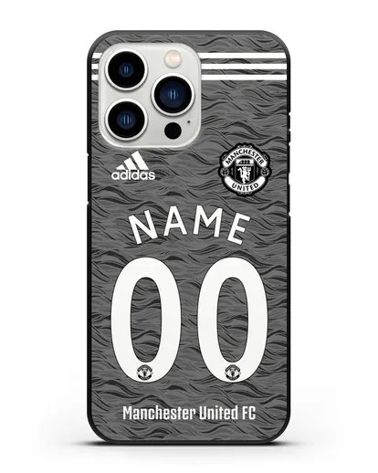 Именной чехол ФК Манчестер Юнайтед с фамилией и номером (сезон 2020-2021) гостевая форма силиконовый для iPhone 13 Pro