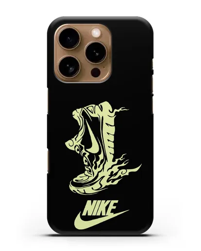 Чехол с обувью Nike силиконовый для iPhone 16 Pro