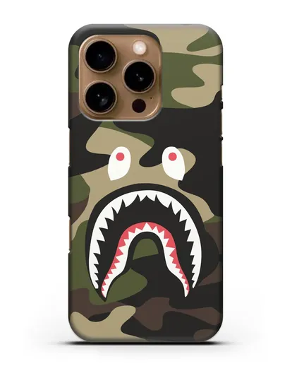 Чехол с рисунком Kaws акула зеленая силиконовый для iPhone 16 Pro