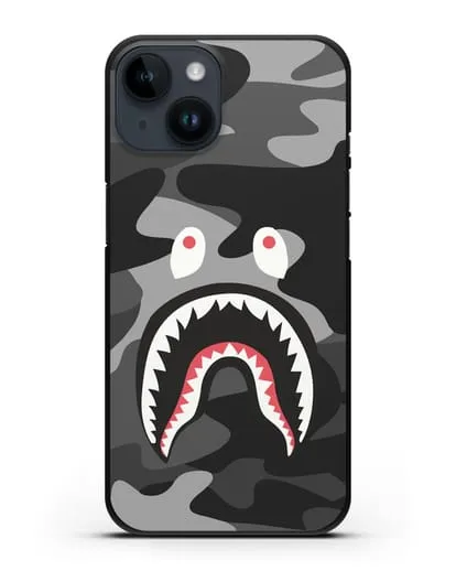 Чехол с рисунком Kaws акула серая силиконовый для iPhone 14
