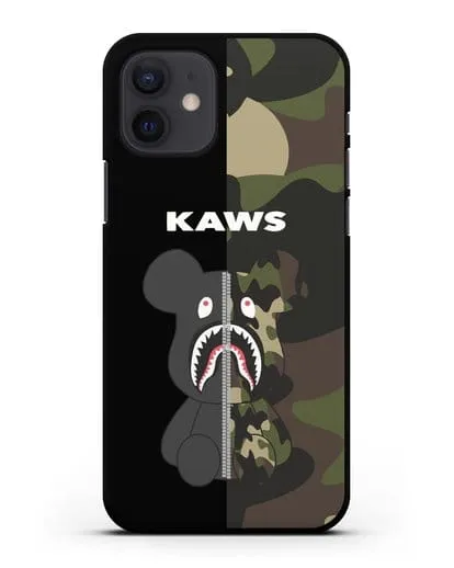 Чехол с изображением Kaws Акула-медведь силиконовый для iPhone 12