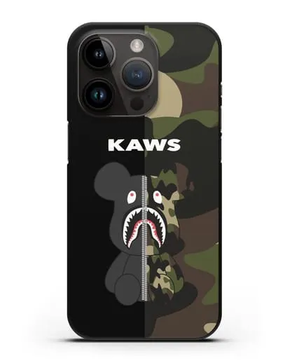 Чехол с изображением Kaws Акула-медведь силиконовый для iPhone 14 Pro