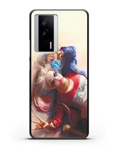 Чехол Лежащая Харли Квинн (Harley Quinn) силиконовый для Xiaomi Poco F5 Pro