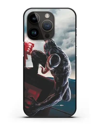 Чехол с иллюстрацией Веном (Venom) нападает силиконовый для iPhone 14 Pro