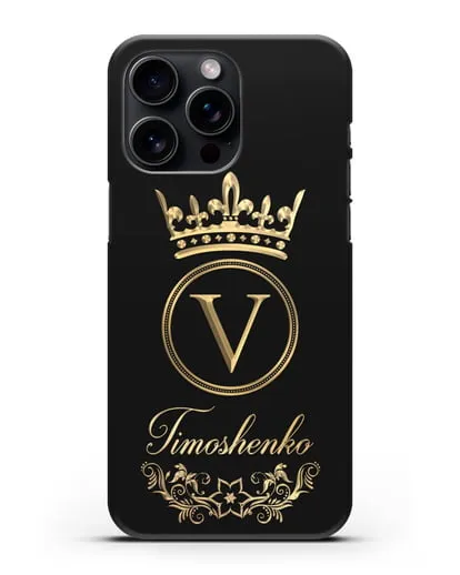 Чехол с фамилией и монограммой, короной и вензелями с золотым рисунком силиконовый для iPhone 15 Pro Max