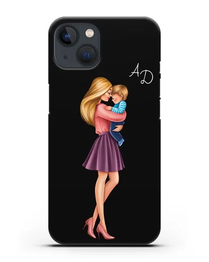 Чехол с иллюстрацией Мама блондинка с сыном и инициалами силиконовый для iPhone 13
