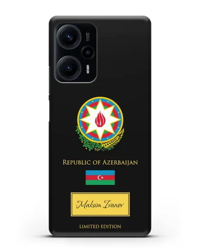 Чехол с гербом и флагом Республики Азербайджан с именем, фамилией на английском языке силиконовый для Xiaomi Poco F5