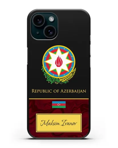 Чехол с гербом и флагом Республики Азербайджан с именем, фамилией на английском языке, красный мрамор силиконовый для iPhone 15