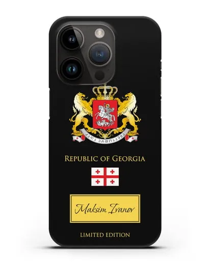 Чехол с гербом и флагом Республики Грузия с именем, фамилией на английском языке силиконовый для iPhone 14 Pro