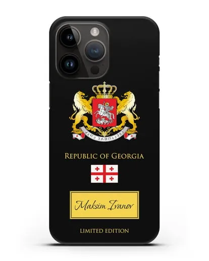 Чехол с гербом и флагом Республики Грузия с именем, фамилией на английском языке силиконовый для iPhone 14 Pro Max