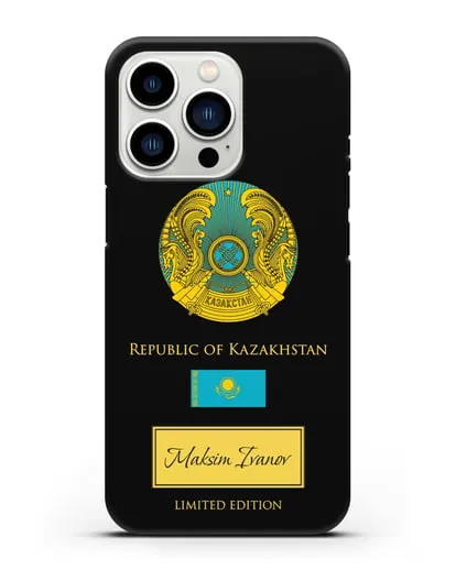 Чехол с гербом и флагом Республики Казахстан с именем, фамилией на английском языке силиконовый для iPhone 13 Pro