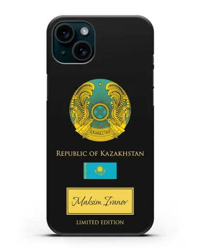 Чехол с гербом и флагом Республики Казахстан с именем, фамилией на английском языке силиконовый для iPhone 15 Plus