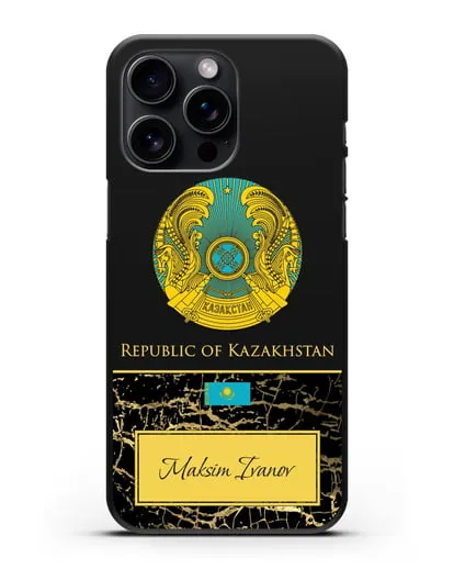 Чехол с гербом и флагом Республики Казахстан с именем, фамилией на английском языке, черный мрамор силиконовый для iPhone 15 Pro Max