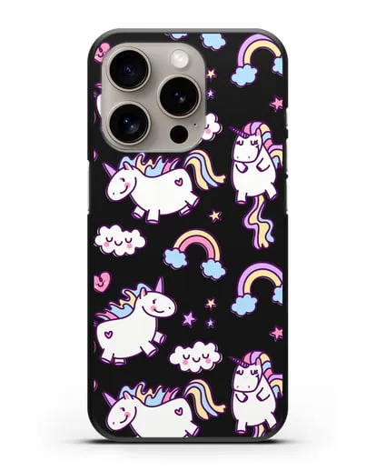 Чехол с дизайном Радужные единороги силиконовый для iPhone 15 Pro