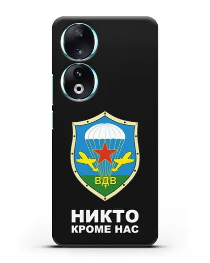 Чехол с надписью Никто кроме нас и гербом ВДВ силиконовый для Honor 90
