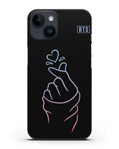 Чехол BTS с иллюстрацией руки и сердца силиконовый для iPhone 14