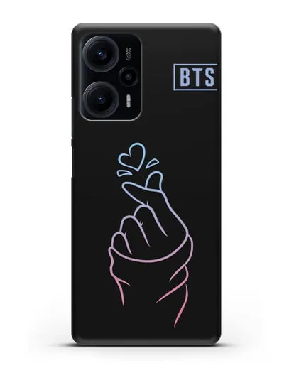 Чехол BTS с иллюстрацией руки и сердца силиконовый для Xiaomi Poco F5