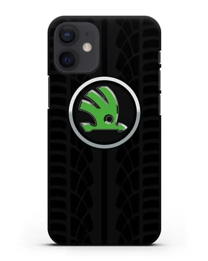 Чехол с эмблемой Skoda с протектором шин силиконовый для iPhone 12 mini