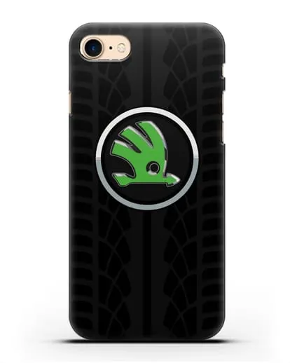 Чехол с эмблемой Skoda с протектором шин силиконовый для iPhone 8